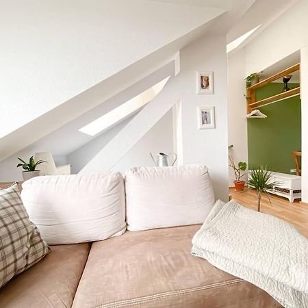 Schoene Ferienwohnung Mit Blick Ueber Stadtwald Лейпциг Экстерьер фото